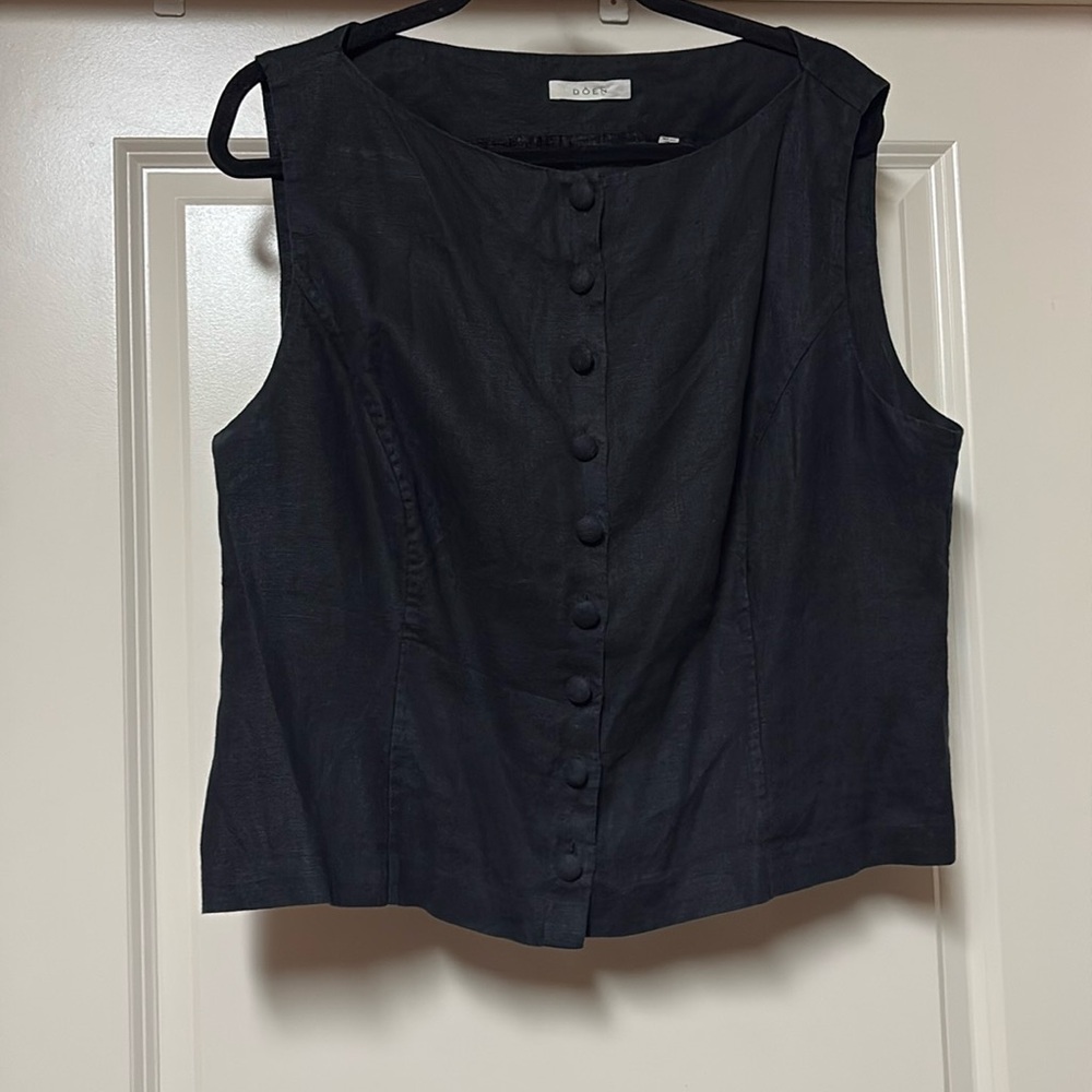 Down Hayden Black Top